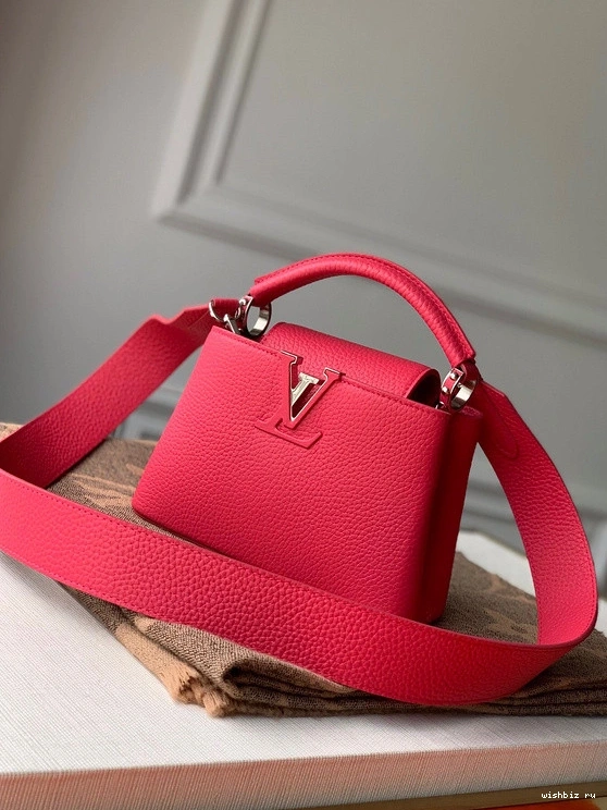 WIS CAPUCINES MINI VUITTON LOUIS 1011